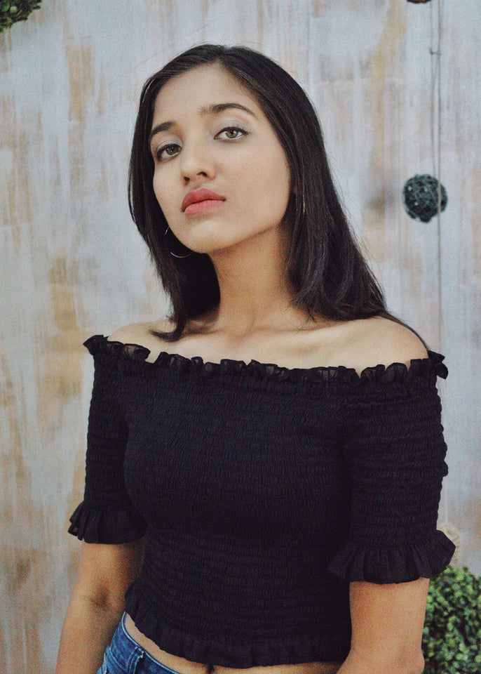 Ruched Off Shoulder Crop Top - ravintage